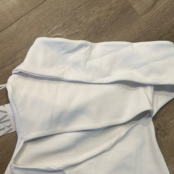 Zara Cutout Asymmetrical White Dress - Picture 4 of 6